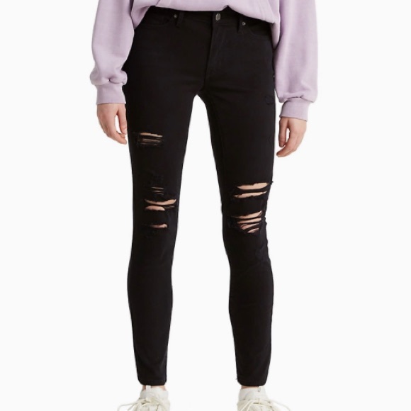 Levi's Denim - NWOT Levi’s 711 High Rise Skinny Black Destructed
